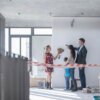 Wykończenie mieszkania pod klucz – czy warto? Rozważamy plusy i minusy